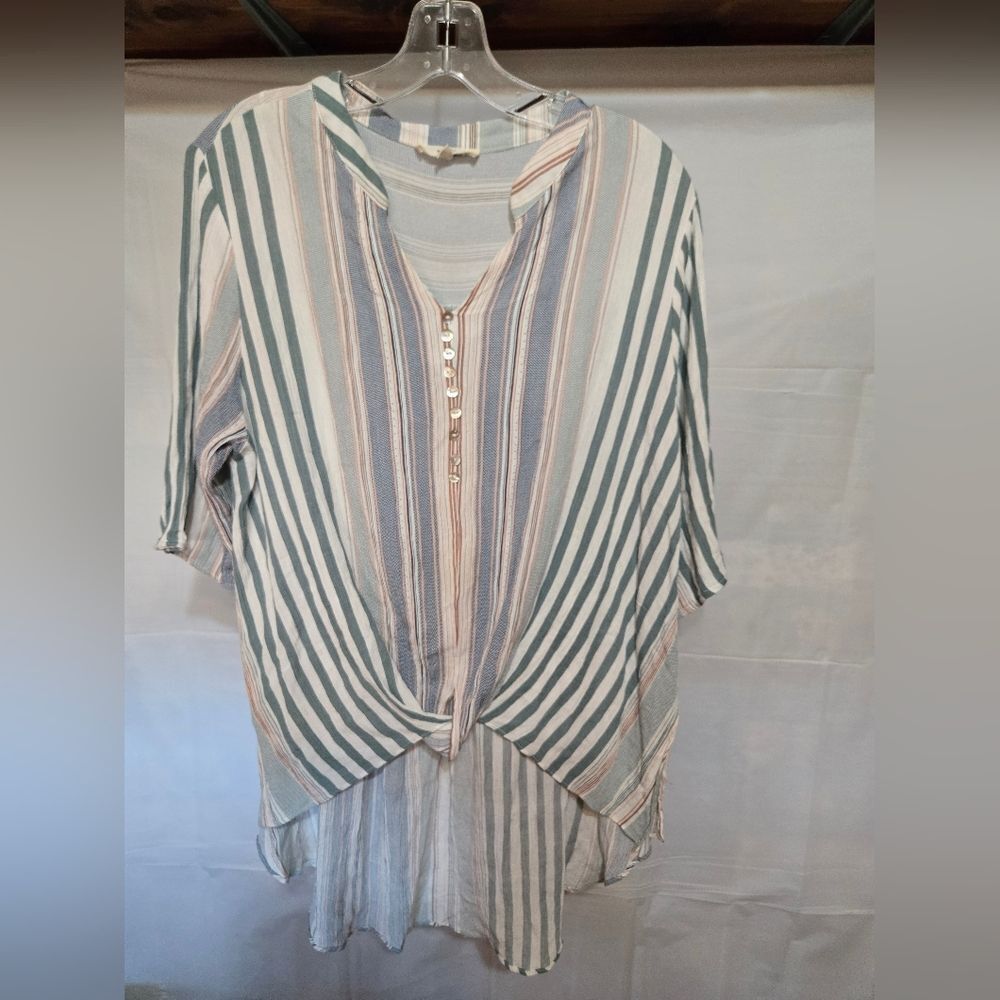 💰4 for $10💰 Entro Multicolor Striped Blouse with Front Twist